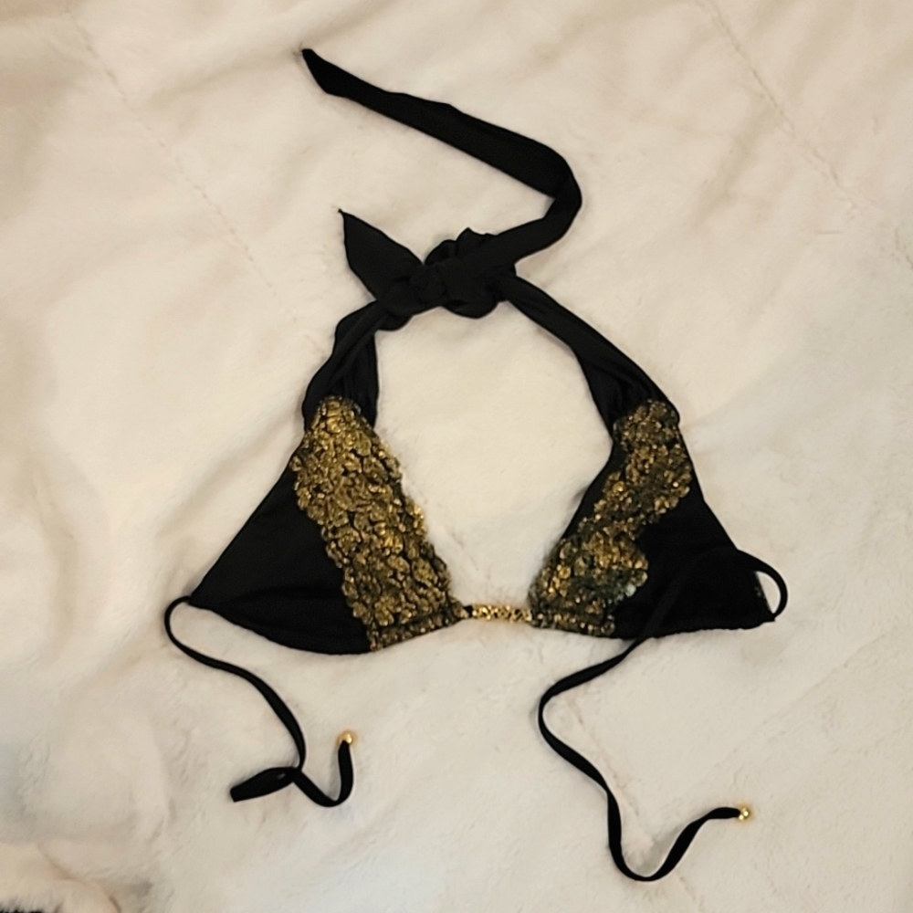 Beach Bunny swimsuit top size L